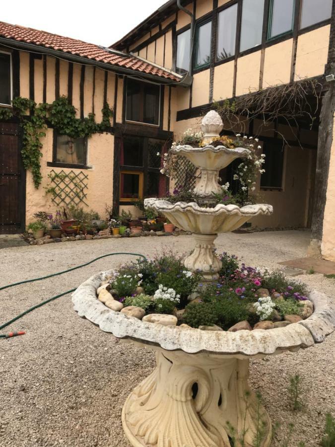 Gite Du Paradis Vieuzos Exterior photo